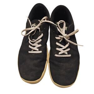 Nike SB Skateboarding Shoes Men's SIZE 11.5